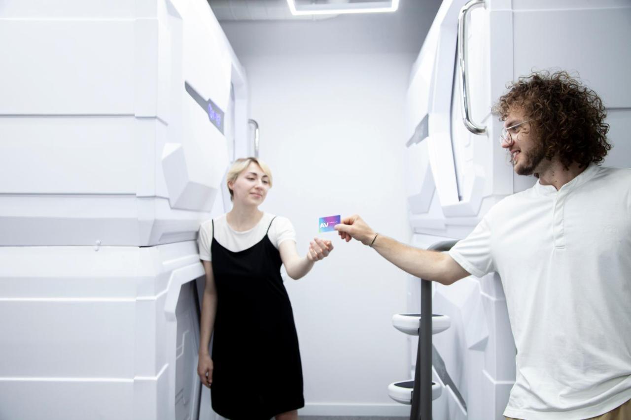 Av-1 Capsule Hotel Kyiv Exterior photo